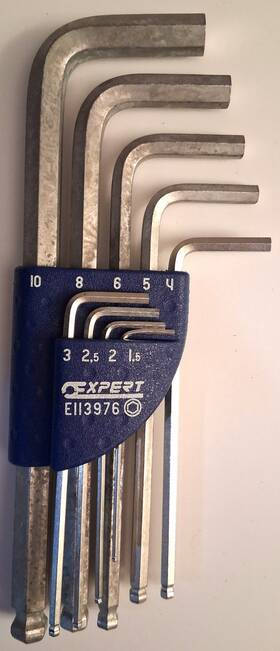 E113976 Expert 9-piece Long Metric Ball Hex Key Set