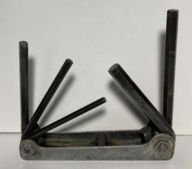 18-277 Holub Vtg Inc Sycamore Ill Usa No. Fold Up Sae Allen Hex Key Wrench Set