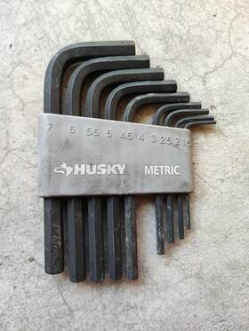 1000009925 Husky 10 Piece Metric Short Arm Hex Key Set