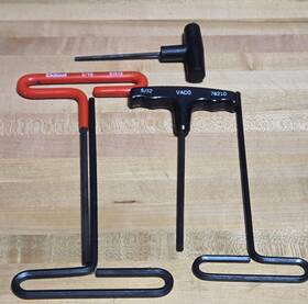 76210 Vaco And Eklindx Key Wrench Plastic Metal Rubber T-handle