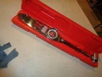 Snap-on TE100FU 1/2" Drive Torque Wrench, 0-100LB/FT & S67 Ratcheting Adapter. Fixed Price $120.00.