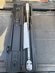 Snap On QD3R250A 1/2" Drive Sae Adjustable Torque Wrench 50-250 Ft-lb. Fixed Price $329.00.