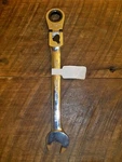 New Craftsman 5/8 Inch Locking Flex Ratcheting Combination Wrench 42475. Fixed Price $19.98.