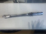 Snap-on QTR2100 3/8 Fixed Head Torque Wrench 20-100. Fixed Price $135.00.