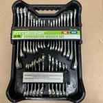 Brand New Pittsburgh 32PC Combination Wrench Set Sae/metric Usa. Fixed Price $33.00.