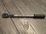 Snap-on 3/8 Drive Interchangeable Head 300 Lb Preset Torque Wrench. Fixed Price $110.00.