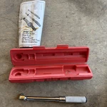 Snap-on 3/8" Drive Click Torque Wrench Pre-owned Condition With Case QD2R200. Fixed Price $180.00.