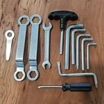 12 Piece Bicycle Bike Repair Tool Kit Wrenches Hex Allen Keys Screwdrivers. Fixed Price $8.80.