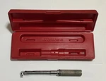 Snap On QJ-217B 3/8 Drive Micrometer Fixed Head Torque Wrench 30 200 In/lbs. Fixed Price $99.95.