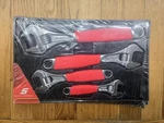 New Snap-on 6" 8" 10" 12" Red Flank Drive Plus Adjustable Wrench Set FADH704C. Fixed Price $420.00.