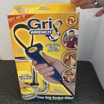 Grip Wrench Idea Village Set Of 2 As Seen On Tv Everything Large & Mini New. Fixed Price $15.99.