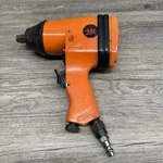 Vintage Iit Illinois Industrial Tools Drive Air Impact Wrench. Fixed Price $44.99.