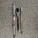 Snap On Tools TQR600B 3/4" Drive Torque Wrench 200-600 Ft/lb L72T Split Beam. Fixed Price $400.00.