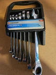 Jobsmart 7-PIECE Sae Ratcheting Combination Wrench Set Chrome Vanadium. Fixed Price $26.95.
