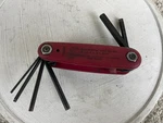 Bondhus 12587 Gorillagrip Fold Up Hex Key Wrench Tool Set 2-8MM Made In Usa. Fixed Price $13.60.