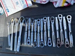 (17) Sears Craftsman & Kobalt Ratchet Bodies Only No Guts 1/2 3/8 44809. Fixed Price $27.00.