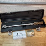 Mountz 1/2" Torque Wrench EPT150F. Fixed Price $159.99.