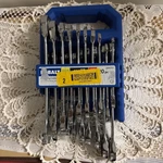 Kobalt 20 Piece Set Metric Standard (sae) Ratchet Wrenches. Fixed Price $50.00.