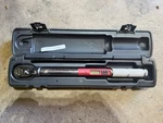 Snap-on ATECH2FM100 3/8" Drive Techangle Micro Digital Torque Wrench 5-100 Ft-lb. Fixed Price $475.00.